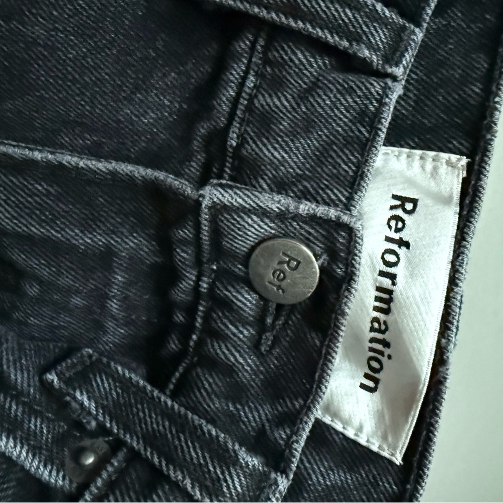 REFORMATION Julia High Straight Cigarette Jeans – Size 26  - Monterey - RARE! - Picture 5 of 10